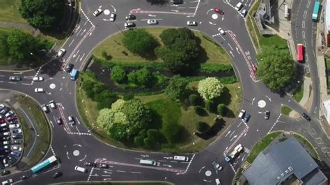 The Evolution of the Hemel Hempstead Magic Roundabout: From Controversy to Success